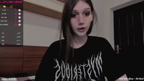 AYNEK        fansly  online show from 12.19.24