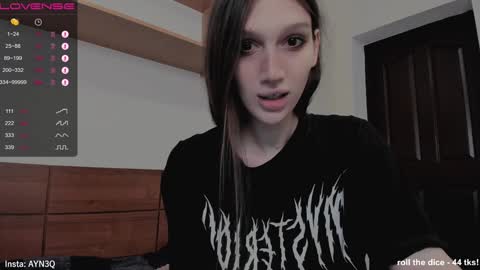 AYNEK        fansly  online show from 12.21.24