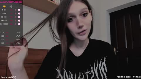 AYNEK        fansly  online show from 01.04.25