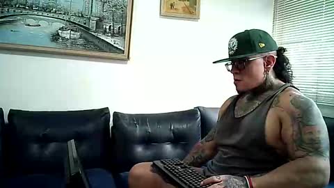 Snapshot of ayrton_naffah2 chatting on 05.28.26 Ayrton naffah2 online show from 05.28.26