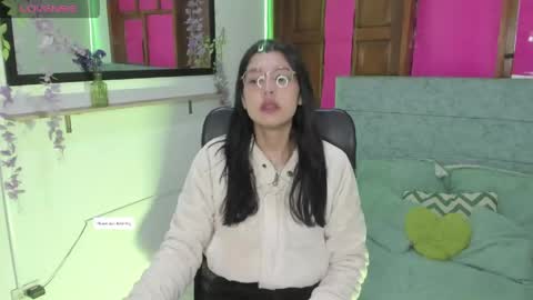 Aysha online show from 04.19.26