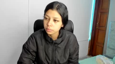 aysha_winxx online show from 11.29.25