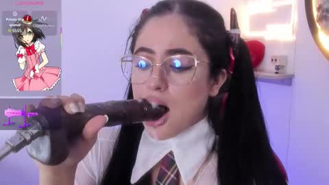 Snapshot of ayshel_lira chatting on 11.04.25 ayshel_lira online show from 11.04.25