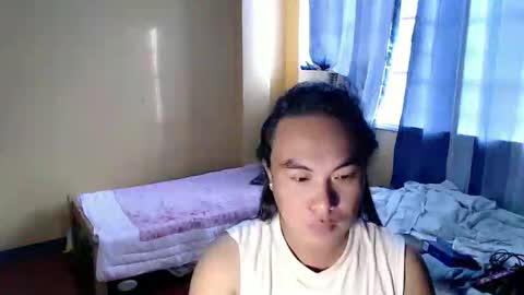 Snapshot of ayumibahogbilat chatting on 10.05.25 ayumi online show from 10.05.25