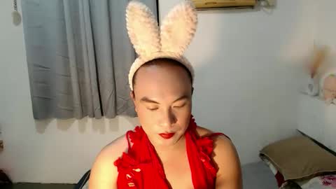 Snapshot of ayumibahogbilat chatting on 04.10.26 ayumi online show from 04.10.26