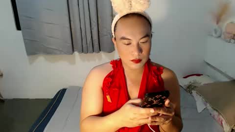 Snapshot of ayumibahogbilat chatting on 04.13.26 ayumi online show from 04.13.26