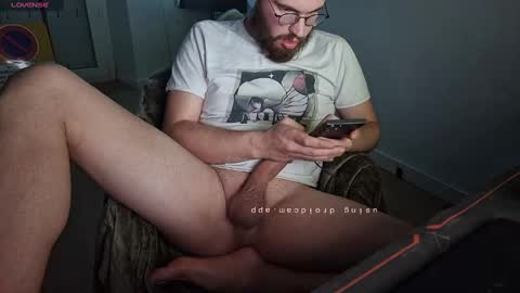 Snapshot of azagal22 chatting on 01.08.25 justin online show from 01.08.25