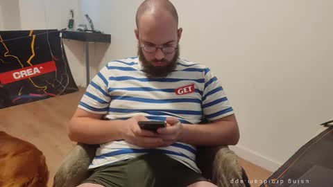 Snapshot of azagal22 chatting on 11.29.25 justin online show from 11.29.25