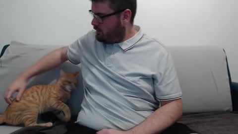 Azer online show from 10.29.25