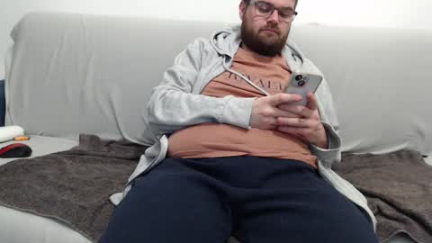 Azer online show from 11.23.25