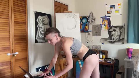 Azerai online show from 12.17.25