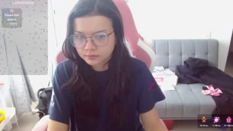 Azu  online show from 03.07.26