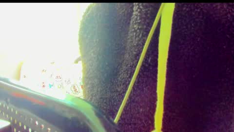 Azu Moure online show from 01.07.26