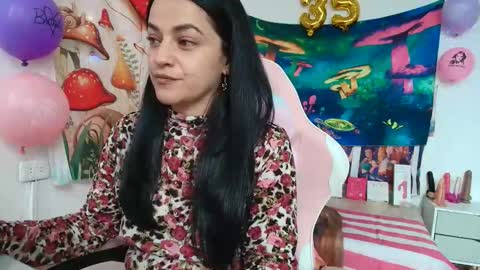 Snapshot of azucenaxxxgp chatting on 05.04.26 Azucena R online show from 05.04.26