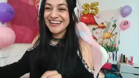 Snapshot of azucenaxxxgp chatting on 05.06.26 Azucena R online show from 05.06.26