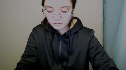 azumi_chan_ online show from 11.13.25