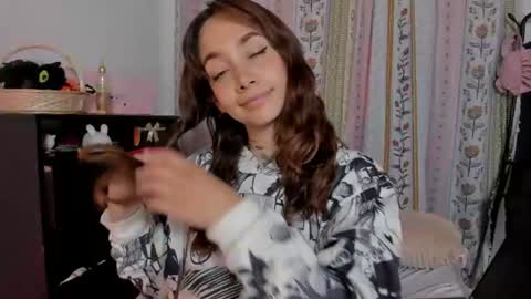 Snapshot of azumi_saan chatting on 07.10.26 azumi saan online show from 07.10.26