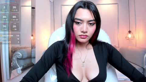 Azura online show from 01.28.25