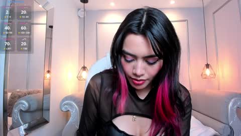 Azura online show from 01.29.25