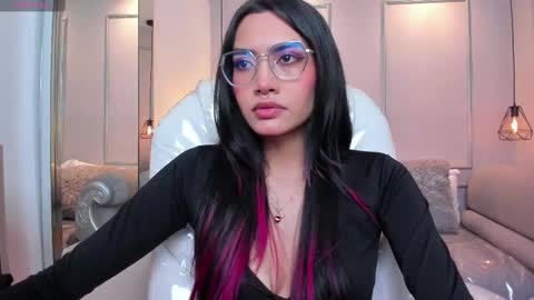 Azura online show from 10.06.25