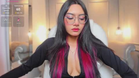 Azura online show from 02.06.26