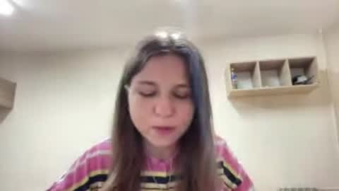 Snapshot of azzieheberly chatting on 06.26.26 Niki online show from 06.26.26