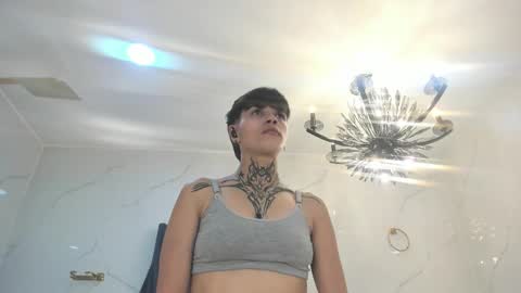 Anny online show from 11.30.25