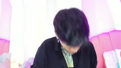 Anny online show from 05.10.26