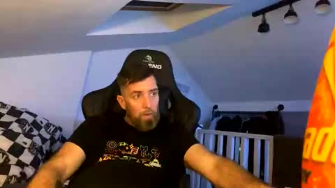 Snapshot of b4dafall44 chatting on 12.26.24 b4dafall44 online show from 12.26.24