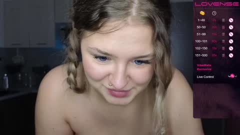 Bella Wooowww online show from 12.23.24