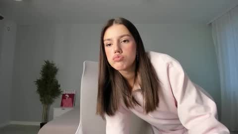 Monica online show from 10.24.25