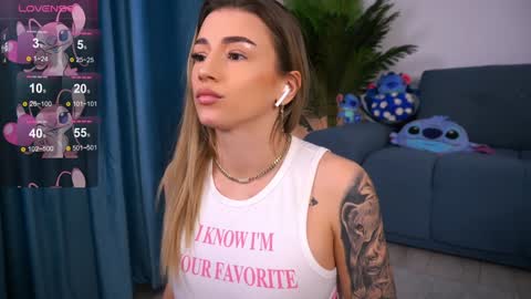 Snapshot of babbyaisha chatting on 02.05.25 Inna online show from 02.05.25