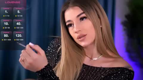 Snapshot of babbyaisha chatting on 02.27.25 Inna online show from 02.27.25