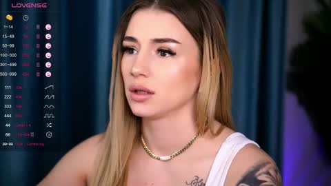 Snapshot of babbyaisha chatting on 03.05.25 Inna online show from 03.05.25