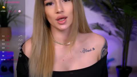 Snapshot of babbyaisha chatting on 03.07.25 Inna online show from 03.07.25