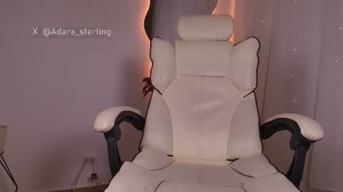 Snapshot of babepeach chatting on 07.01.26 adara sterling online show from 07.01.26