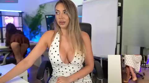 Snapshot of babesgowild chatting on 06.13.26 Olivia and Lexi online show from 06.13.26