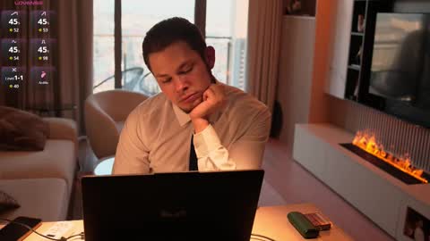 Snapshot of baby6_boy9 chatting on 02.08.26 Luna and Medina online show from 02.08.26