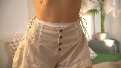 Cristy online show from 10.28.25