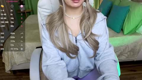 Debora online show from 02.20.25