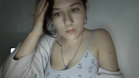 Snapshot of baby_girls2224 chatting on 02.25.26 baby_girls2224 online show from 02.25.26