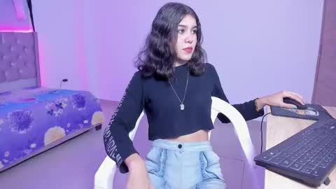 baby_glow01 online show from 11.12.25