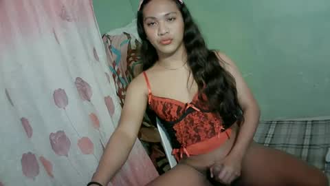 Snapshot of baby_hanabi chatting on 03.07.25 Viatrice online show from 03.07.25