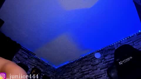 Junior       Independent Model online show from 12.03.25