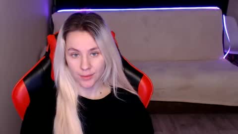 baby_kitte online show from 12.04.24