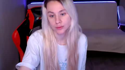 baby_kitte online show from 12.05.24