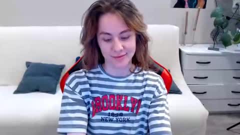 baby_kitte online show from 01.04.25