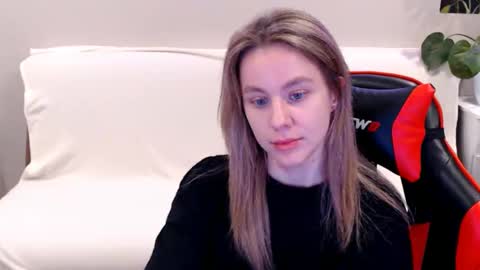 baby_kitte online show from 02.13.25