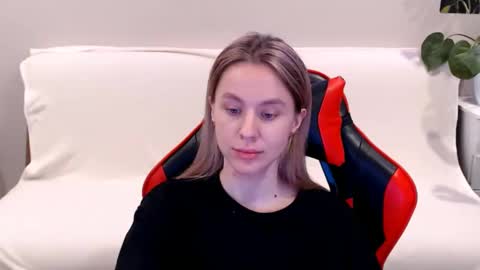 baby_kitte online show from 02.13.25