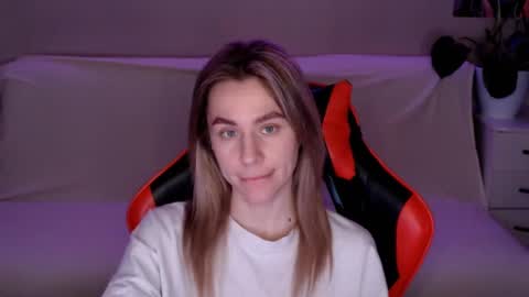 baby_kitte online show from 02.20.25